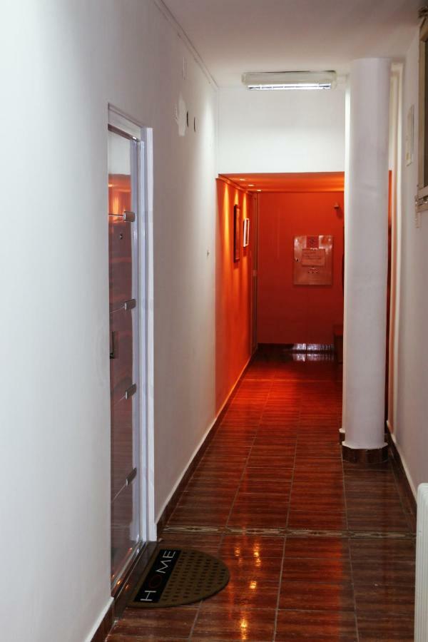 Apartment Dina, Self Check In 0-24 Karlovac Exterior photo
